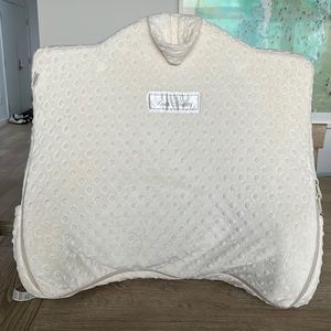 White Back Buddy breastfeeding nursing back support pillow